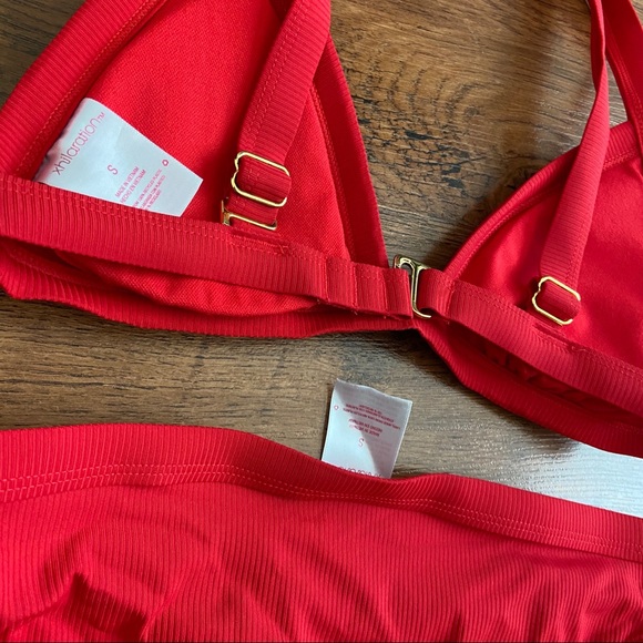 RED Swimsuit - Picture 4 of 4